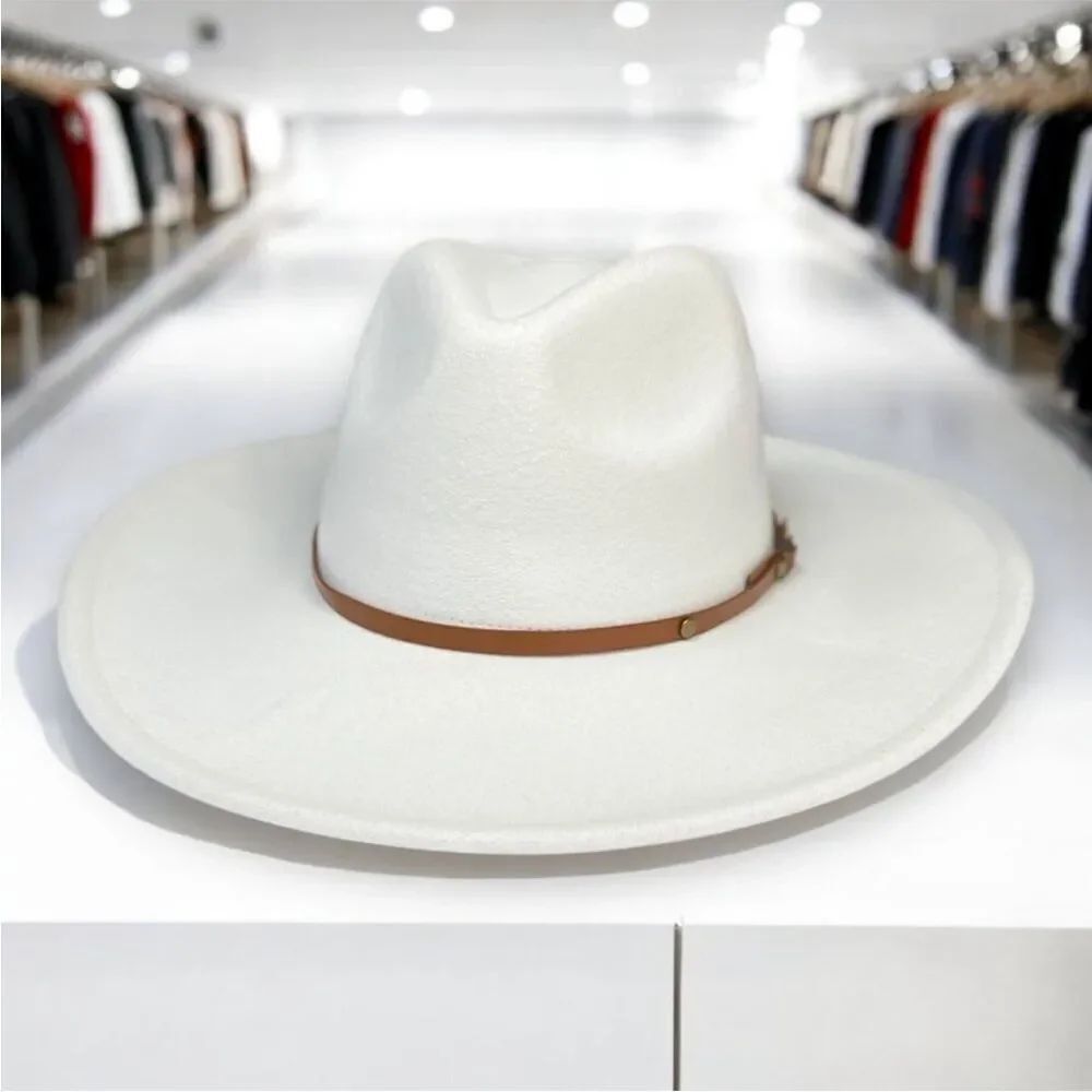 White Wide Brim Rancher Fedora Hat - NWT